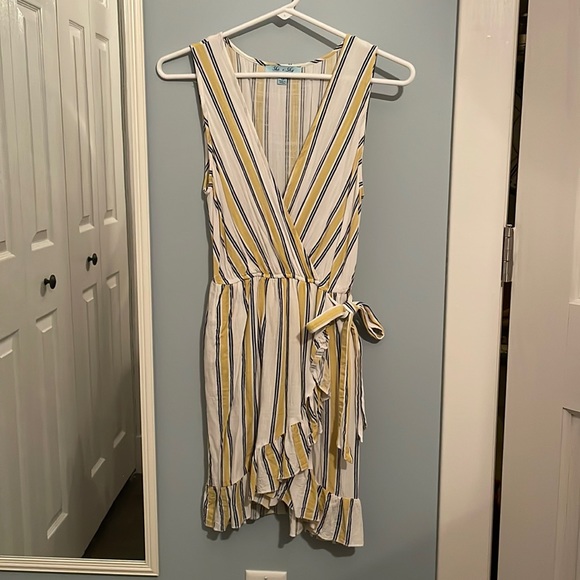 Striped ruffle wrap dress, size small - Picture 1 of 2